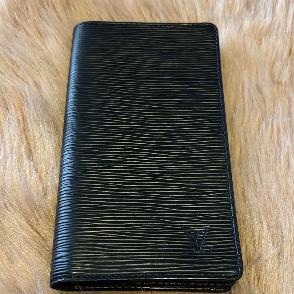 Louis Vuitton Black Epi Leather Card Holder